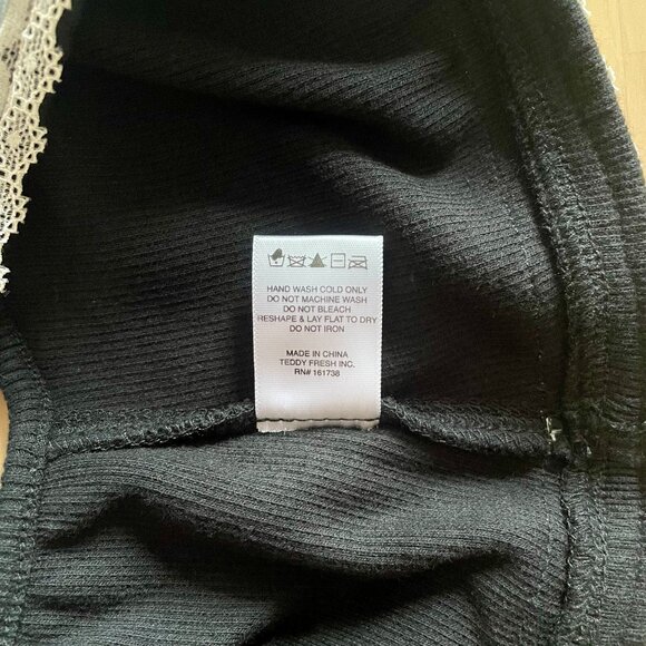 Teddy Fresh Women's Black Ribbed Bike Top Sports Bra w/ Ribbon size Medium NWOT - Picture 5 of 5